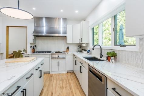 4 Ash Avenue West Orange NJ 07052