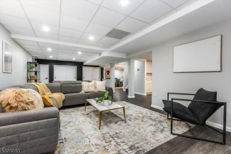 4 Ash Avenue West Orange NJ 07052