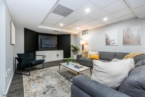 4 Ash Avenue West Orange NJ 07052