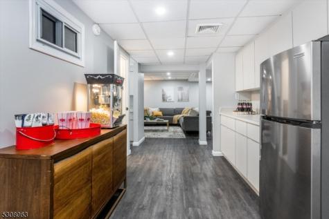 4 Ash Avenue West Orange NJ 07052