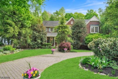 20 Diann Drive Montville NJ 07045