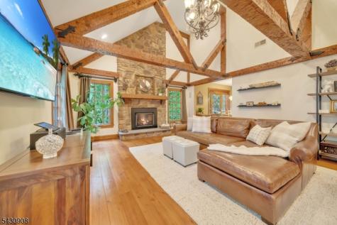 20 Diann Drive Montville NJ 07045