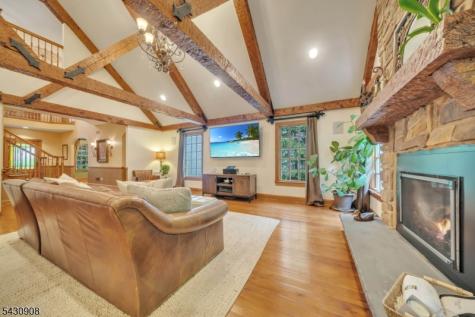 20 Diann Drive Montville NJ 07045