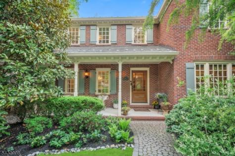 20 Diann Drive Montville NJ 07045