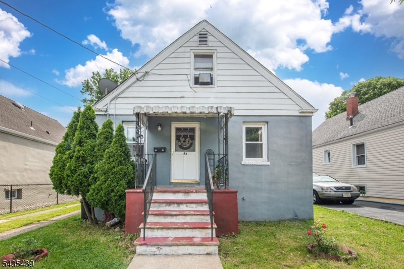 43 Fritz Street Bloomfield NJ 07003