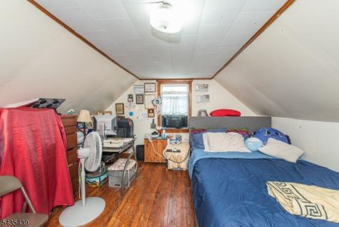 43 Fritz Street Bloomfield NJ 07003