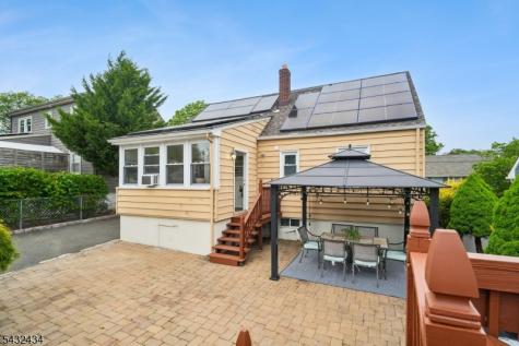 26 Rutgers Place Bloomfield NJ 07003