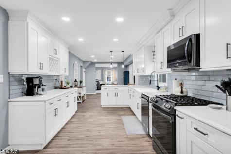 17 Landry Road Franklin NJ 08873
