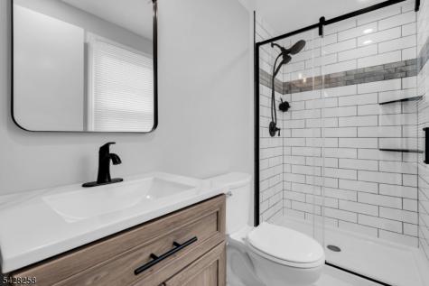 17 Landry Road Franklin NJ 08873