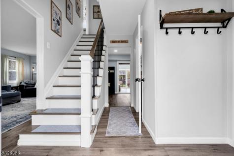 17 Landry Road Franklin NJ 08873