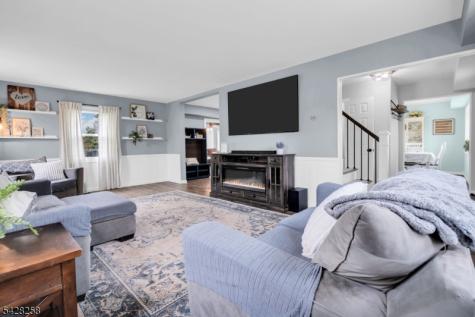 17 Landry Road Franklin NJ 08873