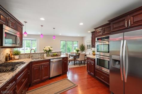 77 Schwin Drive Clark NJ 07066