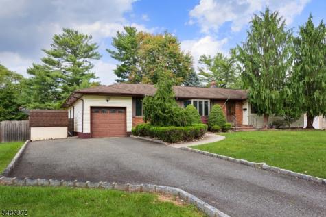 77 Schwin Drive Clark NJ 07066