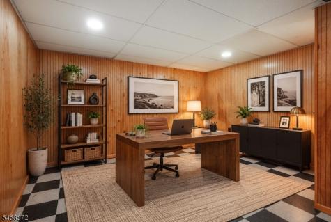77 Schwin Drive Clark NJ 07066