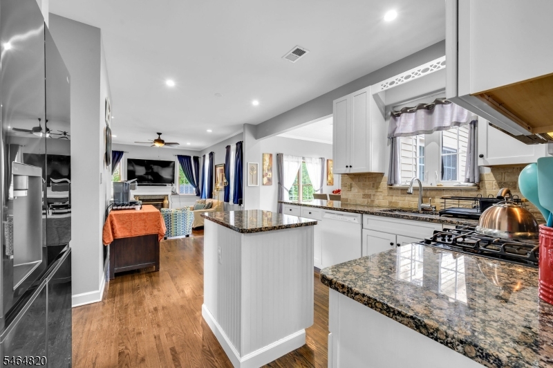 1909 Gary Road Greenwich NJ 08886