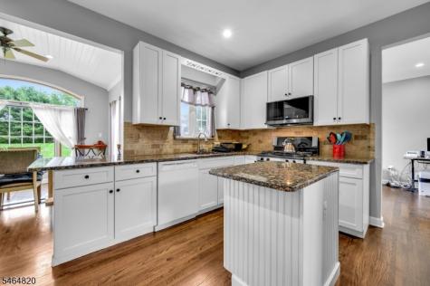 1909 Gary Road Greenwich NJ 08886