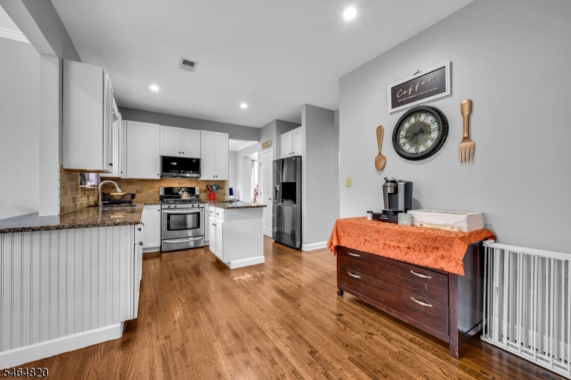 1909 Gary Road Greenwich NJ 08886