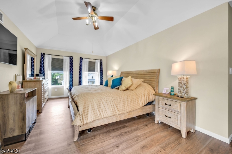 1909 Gary Road Greenwich NJ 08886