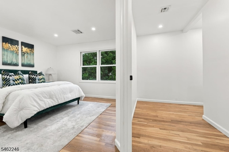 152 Glenwood Court Union NJ 07083