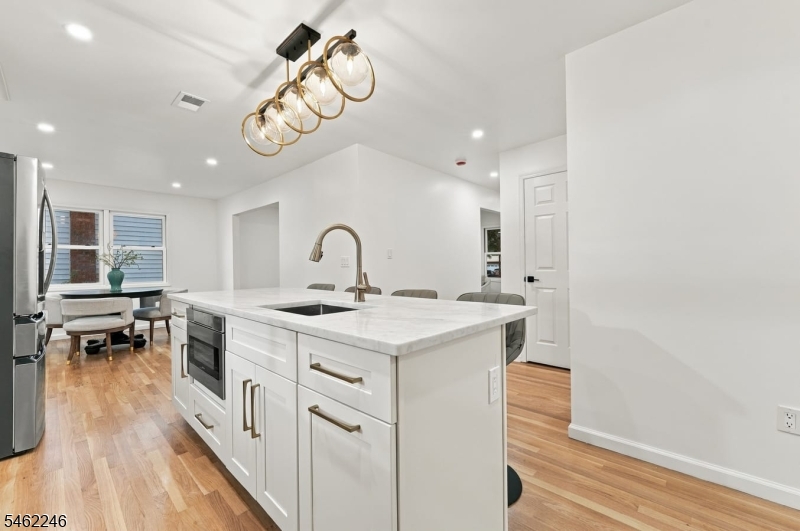 152 Glenwood Court Union NJ 07083