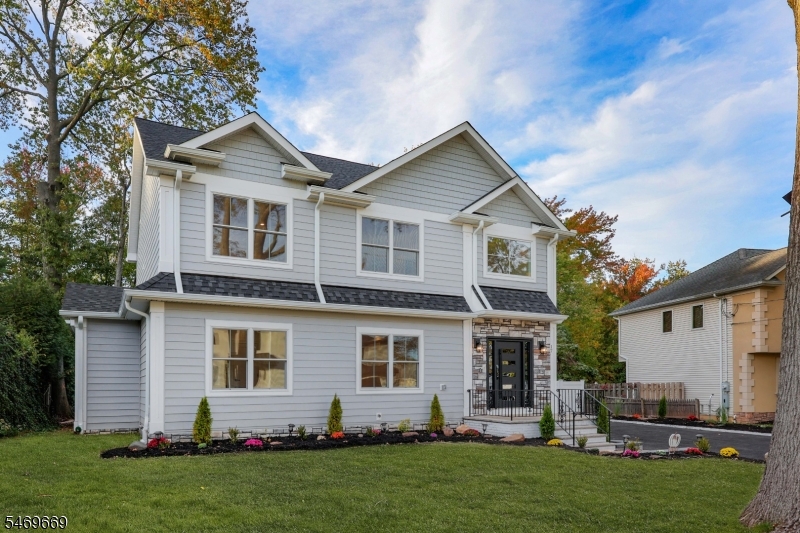 17 Blake Drive Clark NJ 07066