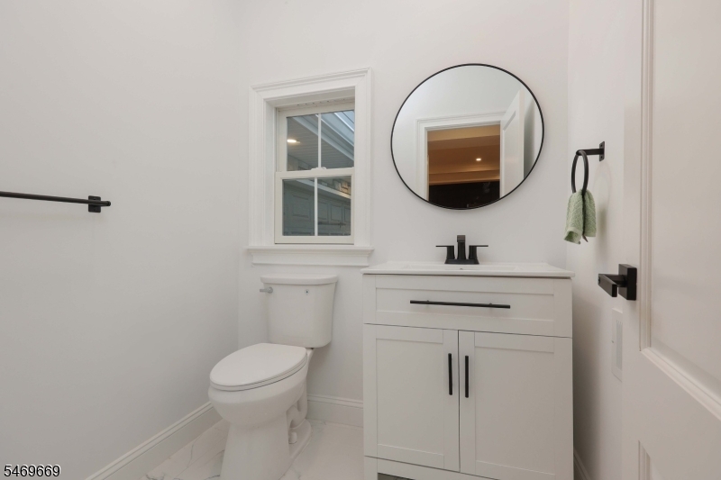 17 Blake Drive Clark NJ 07066