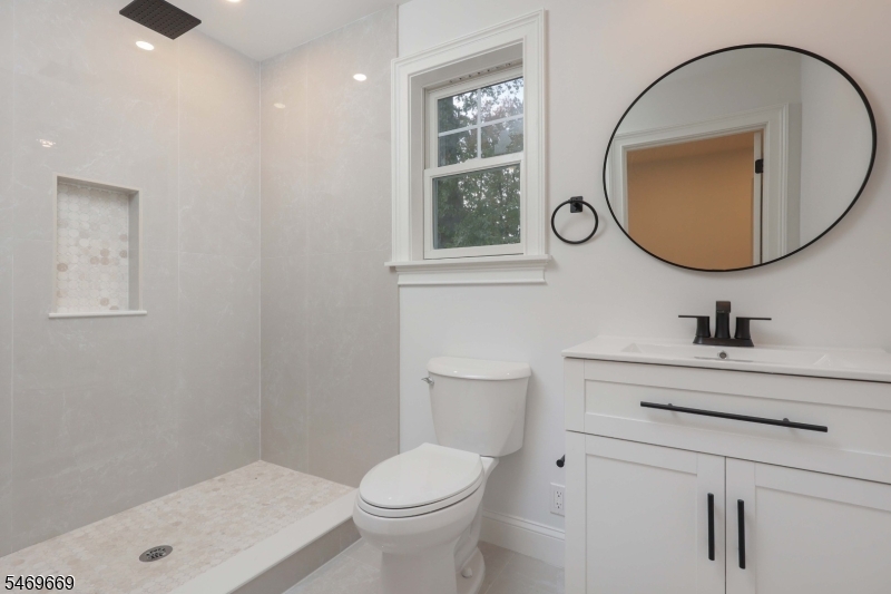 17 Blake Drive Clark NJ 07066