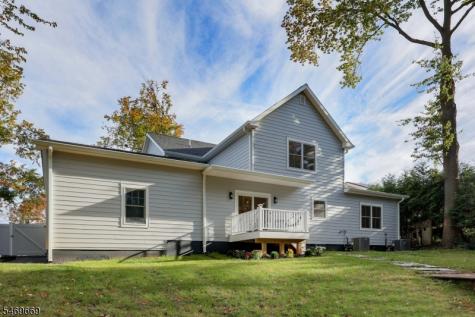 17 Blake Drive Clark NJ 07066