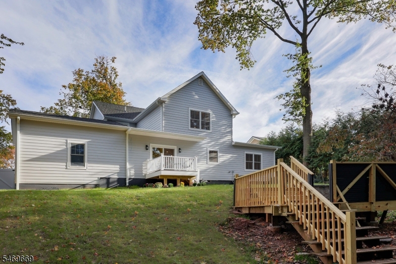17 Blake Drive Clark NJ 07066