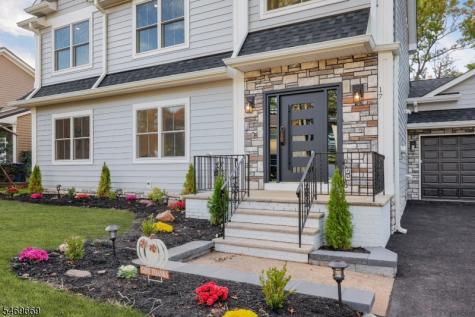 17 Blake Drive Clark NJ 07066
