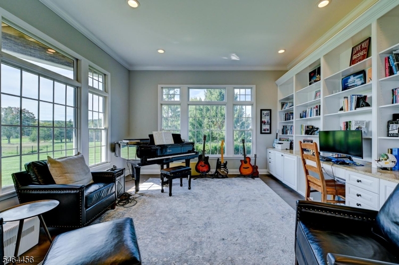 6 Fairway Drive Readington NJ 08889