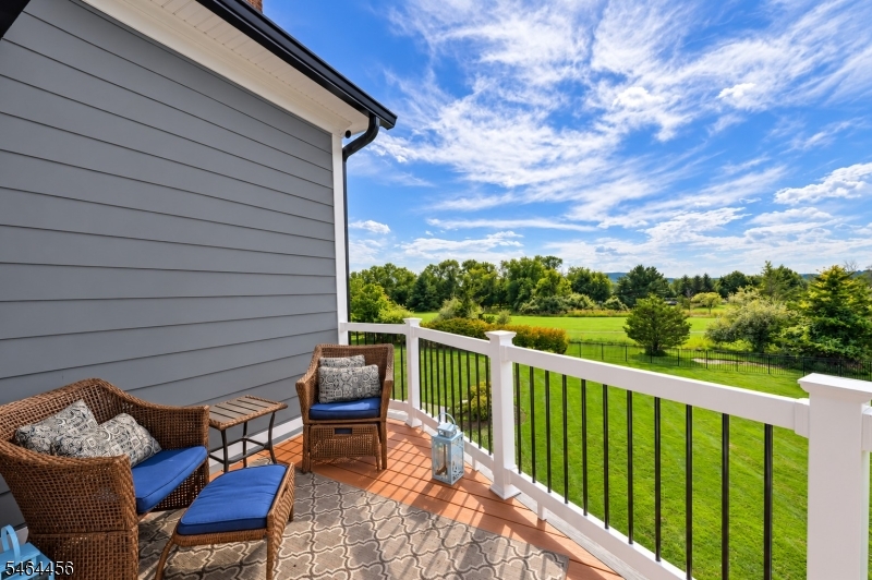 6 Fairway Drive Readington NJ 08889