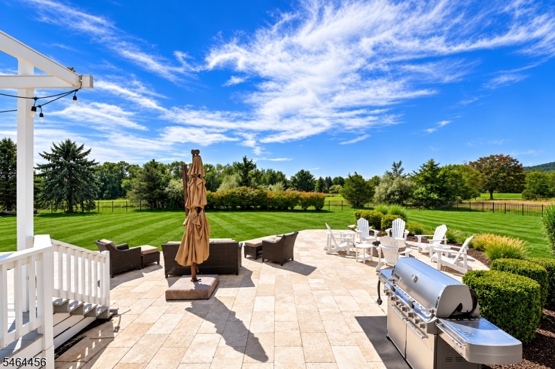 6 Fairway Drive Readington NJ 08889