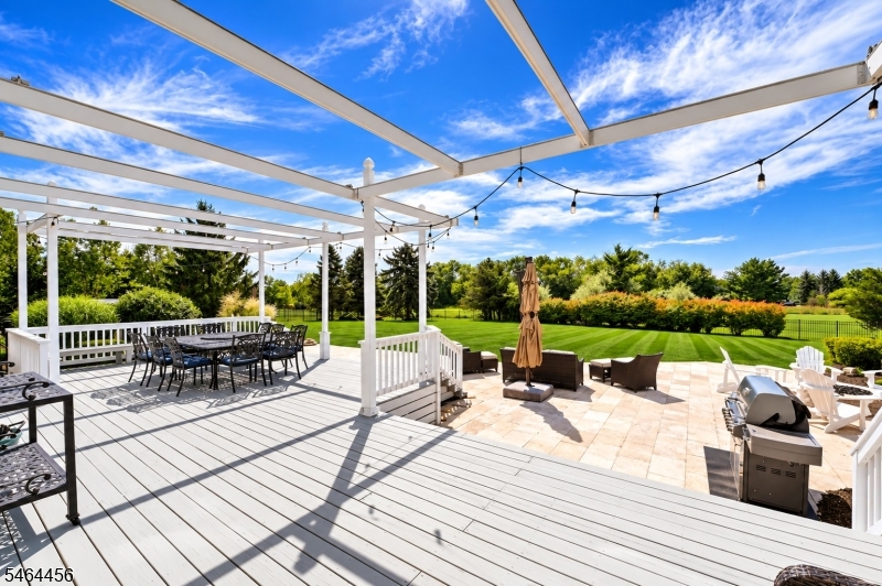 6 Fairway Drive Readington NJ 08889