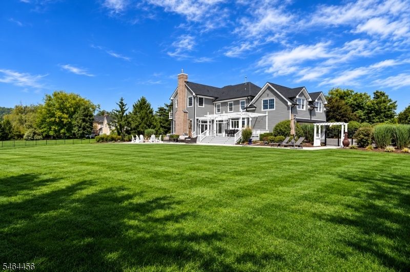 6 Fairway Drive Readington NJ 08889