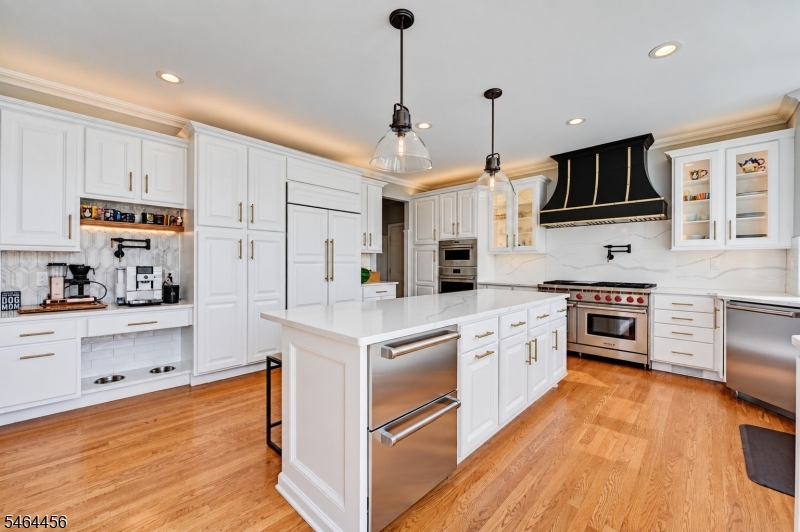 6 Fairway Drive Readington NJ 08889
