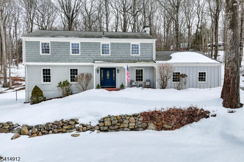 76 E Lake Road Kinnelon NJ 07405
