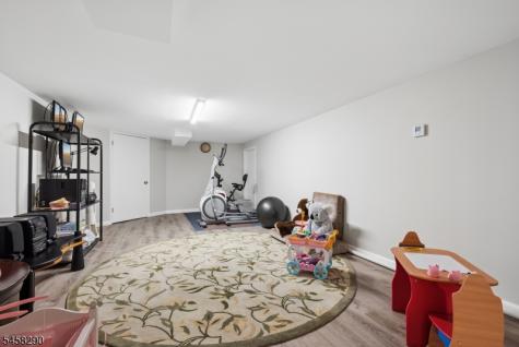436 Ridge Road Watchung NJ 07069