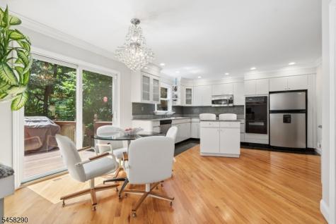 436 Ridge Road Watchung NJ 07069