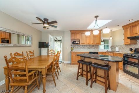 18 Stonewyck Drive Hillsborough NJ 08844