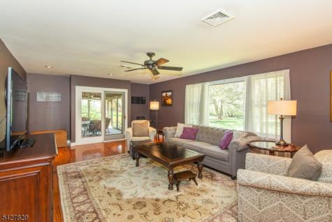 18 Stonewyck Drive Hillsborough NJ 08844