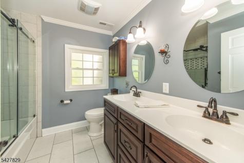 18 Stonewyck Drive Hillsborough NJ 08844