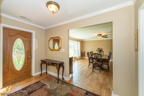 18 Stonewyck Drive Hillsborough NJ 08844
