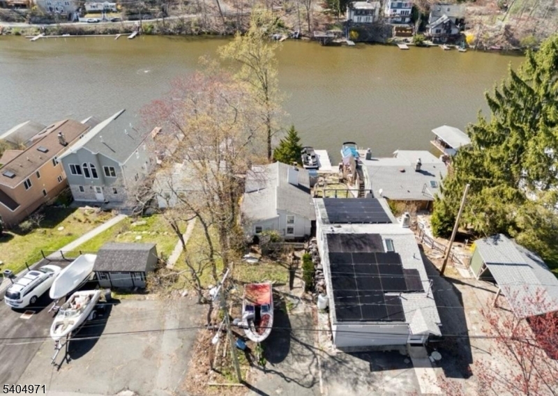 38 W River Styx Road Hopatcong NJ 07843