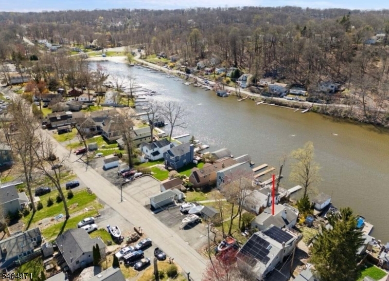 38 W River Styx Road Hopatcong NJ 07843