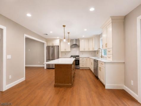 220 Brook Valley Road Montville NJ 07082