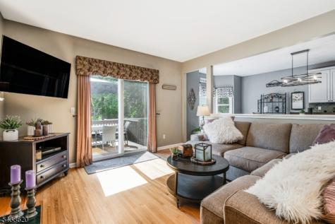 228 Woodside Lane Bridgewater NJ 08807