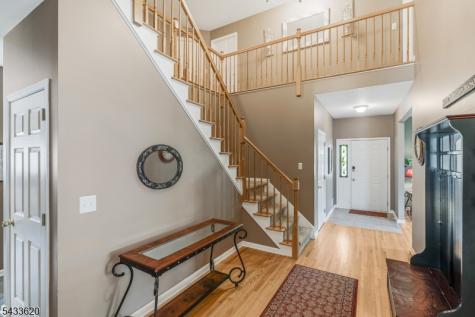 228 Woodside Lane Bridgewater NJ 08807
