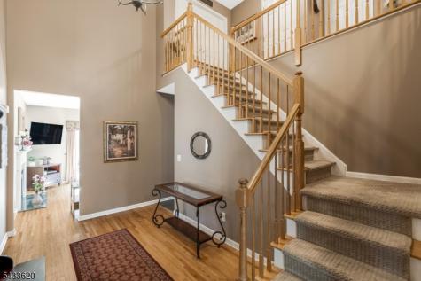228 Woodside Lane Bridgewater NJ 08807