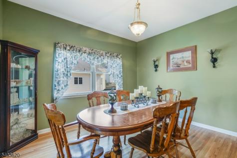 228 Woodside Lane Bridgewater NJ 08807